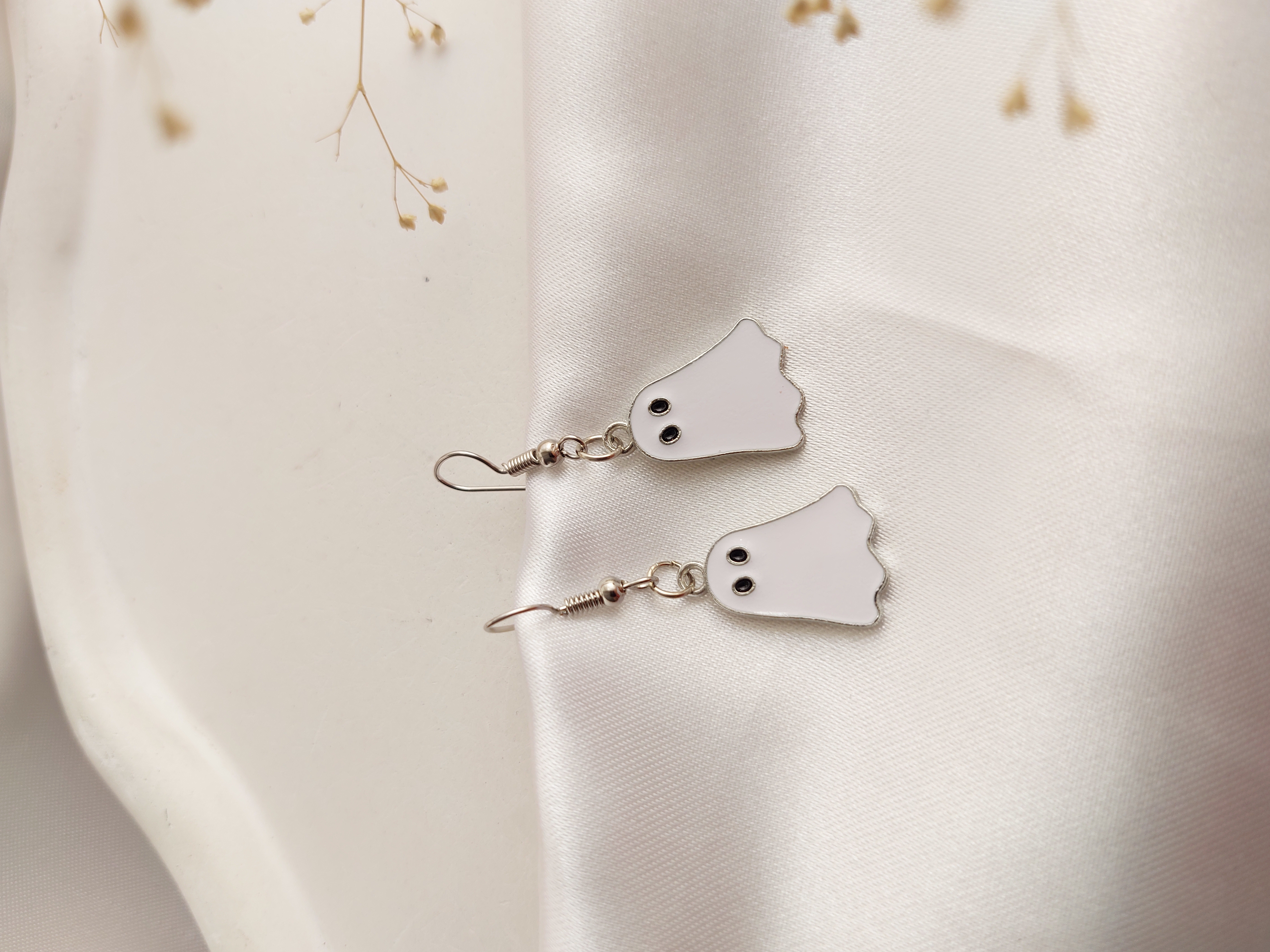 گوشواره دخترانه روح کیوت 👻